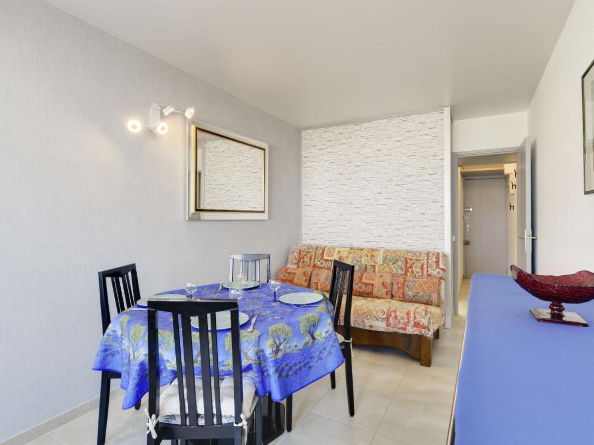 Apartment Les Jardins Du Port-8 By Interhome 르그로뒤후아 외부 사진